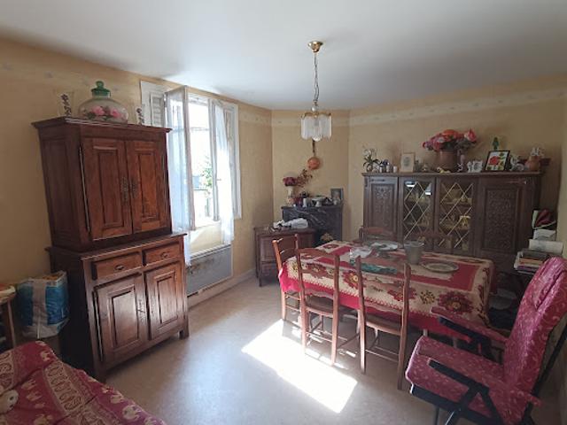 Maison vente à Villefranche-de-Rouergue, Asprières