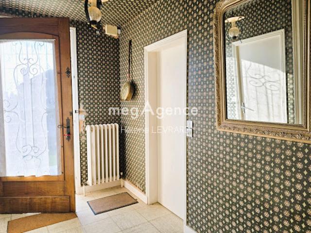 Maison vente à Hameau de la Métairie, Évron