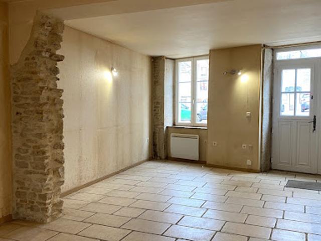 Maison vente à Montroupeau, Angely