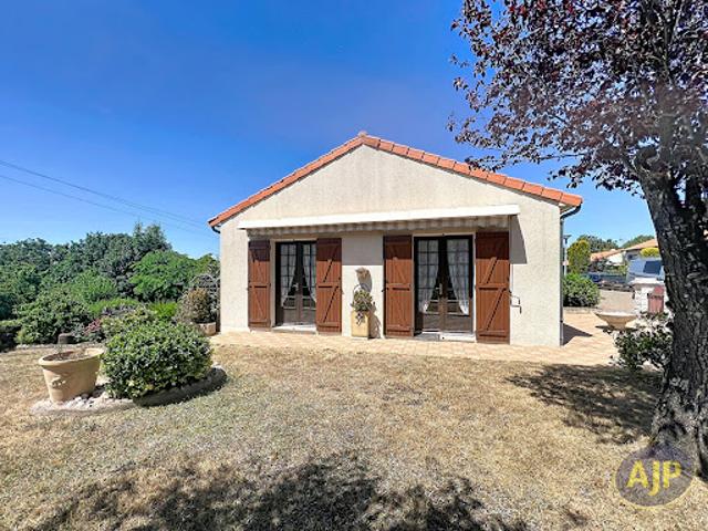 Maison vente à Saint-Pierre-Montlimart, Montrevault-sur-Èvre