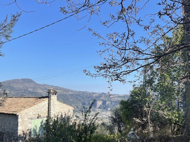 Maison vente à Grasse, Carros