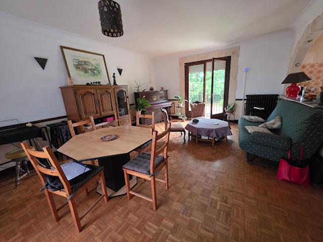 Maison vente à Les Champs Renaudins, Chenevelles