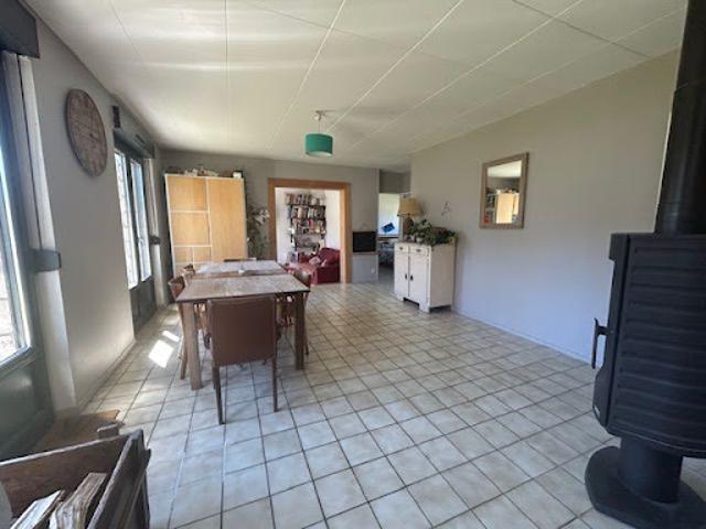 Maison vente à Laon, Coucy-le-château-auffrique