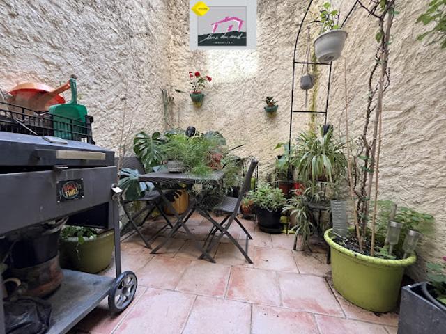 Maison vente à Narbonne, Escales