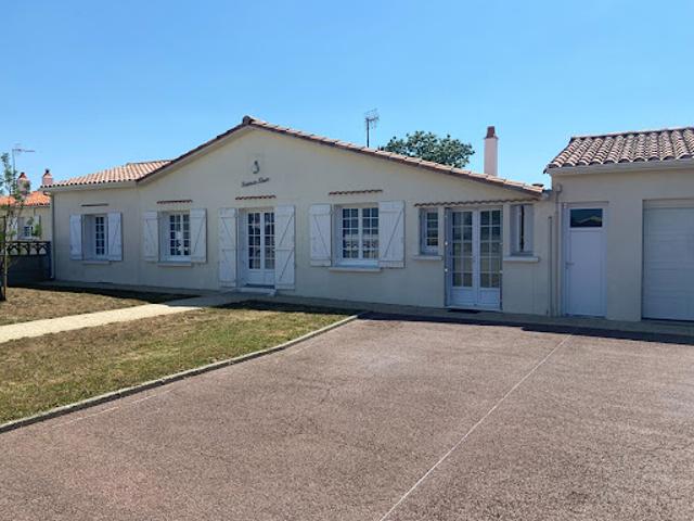 Maison vente à Fontenay-le-Comte, Grues