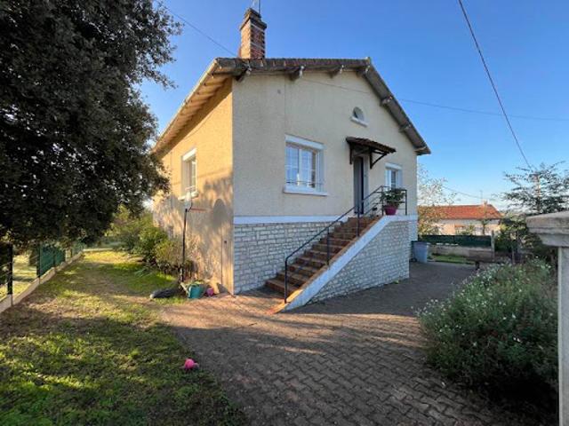 Maison vente à Nontron, Javerlhac-et-la-chapelle-saint-robert