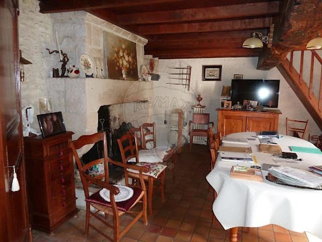Maison vente à Saintes, Saint-georges-des-coteaux