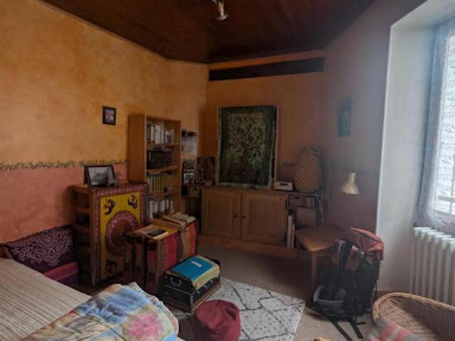 Maison vente à Grenoble, Entre-deux-guiers