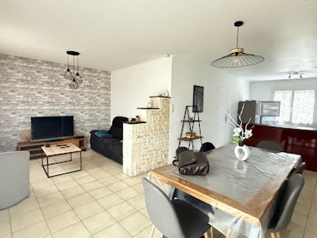 Maison vente à Niort, Sansais