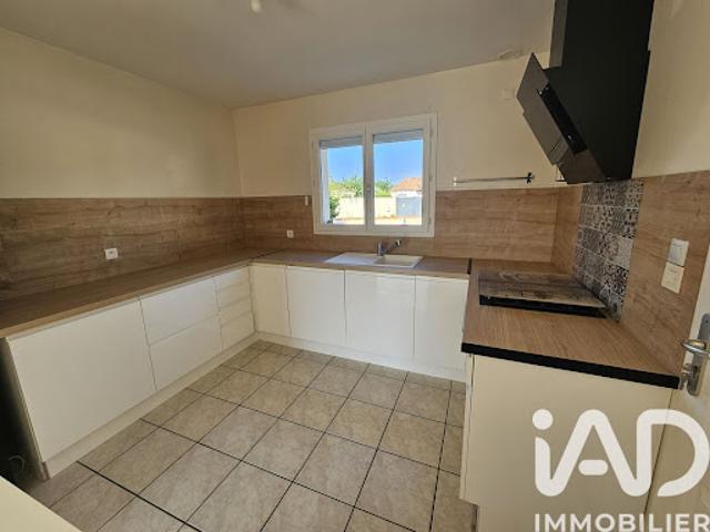 Maison vente à Saintes, Saint-georges-des-coteaux