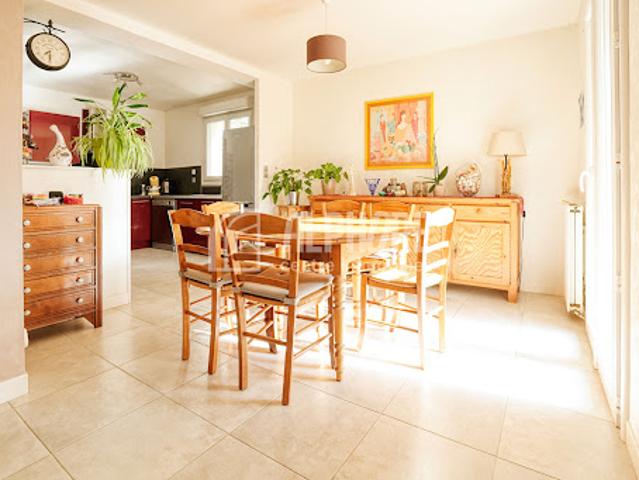 Maison vente à Saint-Florent-des-Bois, Rives-de-l'Yon