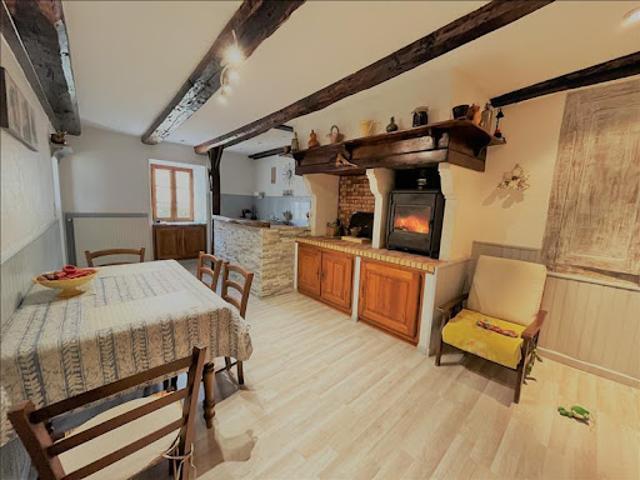 Maison vente à Rochechouart, Cussac