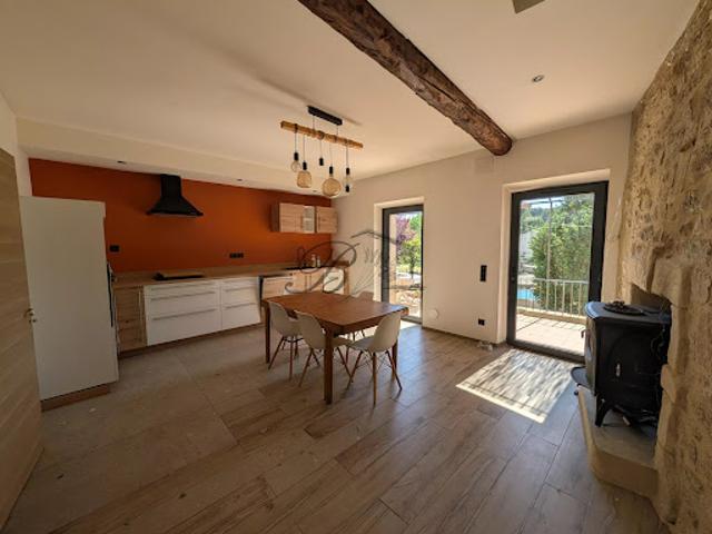 Maison vente à Apt, La Bastide-des-jourdans