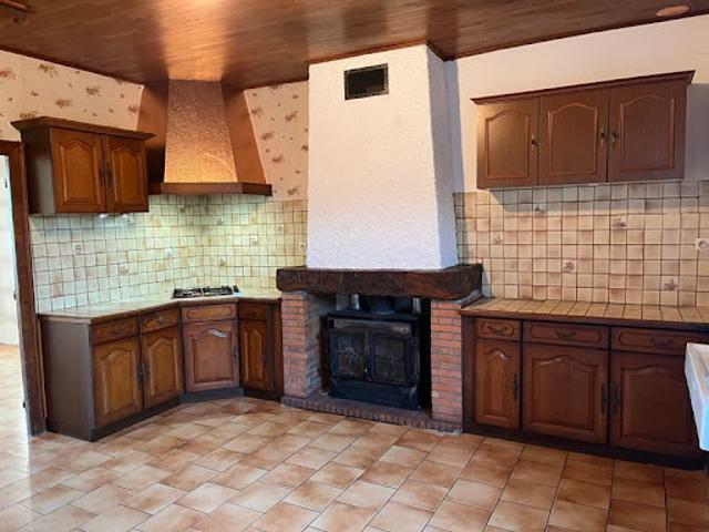 Maison vente à Angoulême, Montbron
