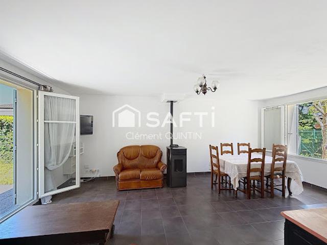 Maison vente à Versailles, Plaisir