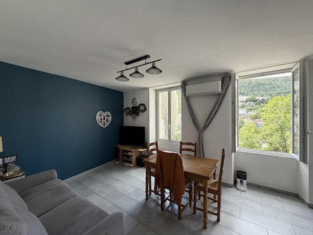 Maison vente à La Combe du Marais, Saint-Claude