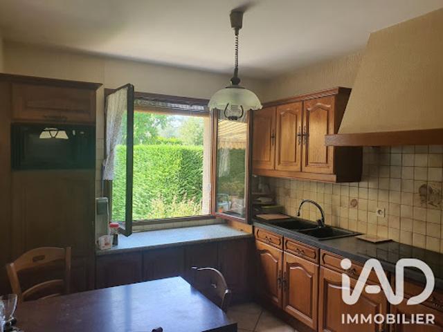 Maison vente à Sens, Villeblevin