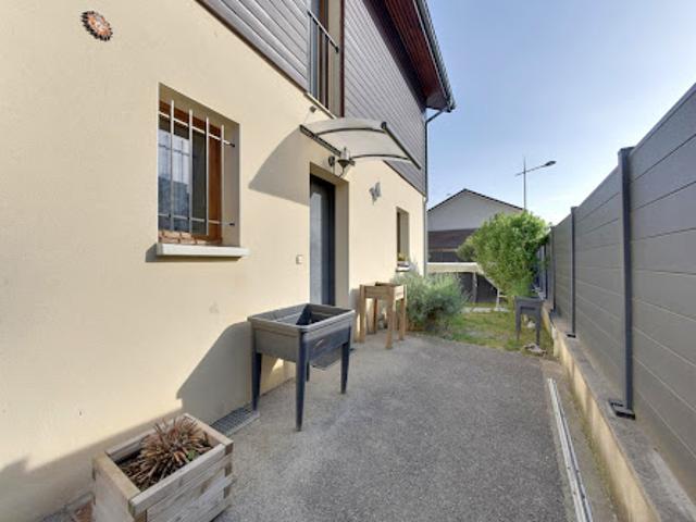 Maison vente à Grenoble, Tencin