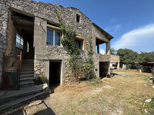 Maison vente à Nîmes, Goudargues