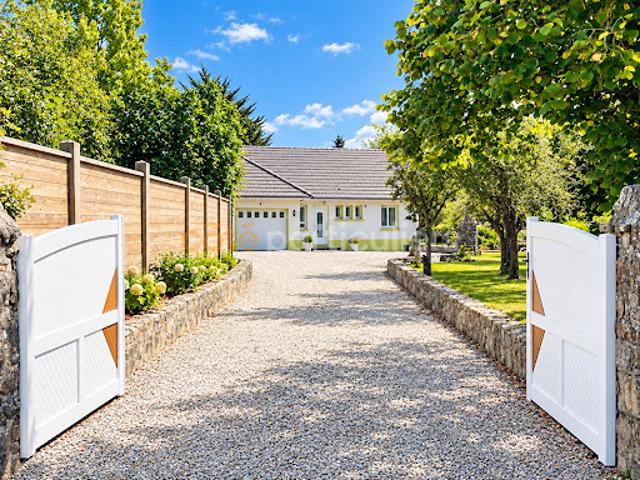 Maison vente à Saint-Symphorien-le-Valois, La Haye