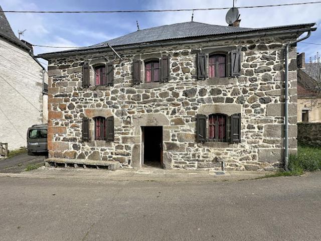 Maison vente à Saint-Flour, Lavigerie