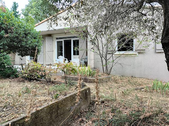 Maison vente à Nîmes, Les Angles