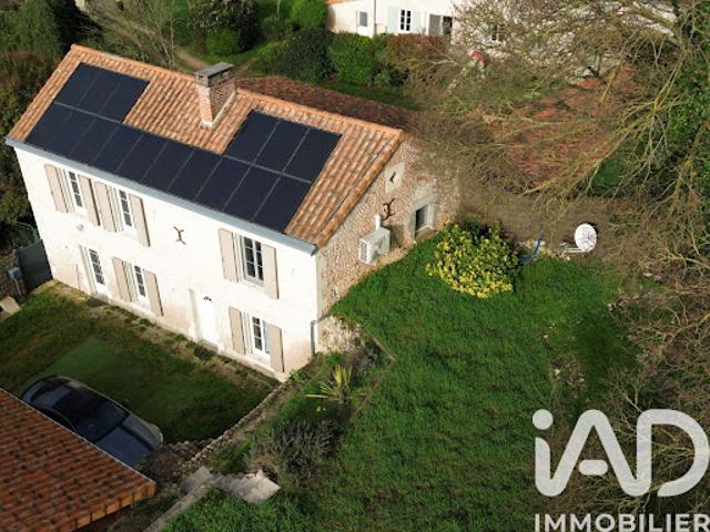 Maison vente à Bressuire, Oiron
