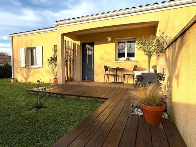 Maison vente à Saintes, Saint-georges-des-coteaux