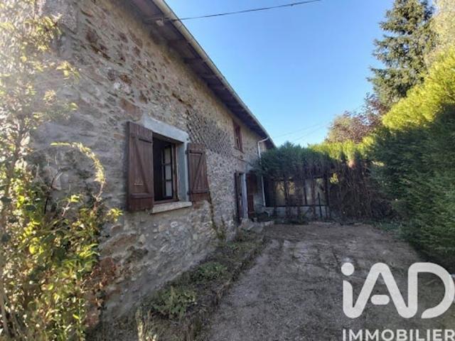 Maison vente à Confolens, Saulgond