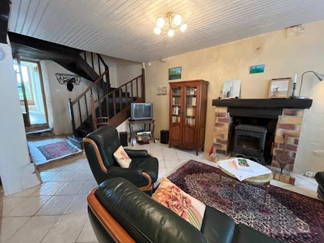 Maison vente à Bellac, Le Dorat