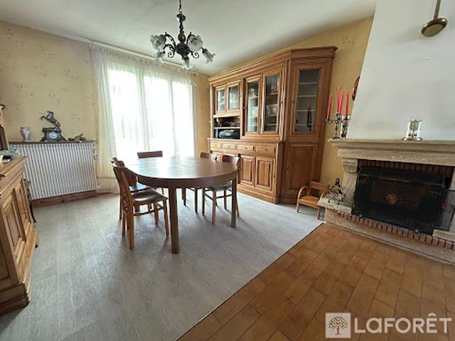 Maison vente à Épernay, Ay