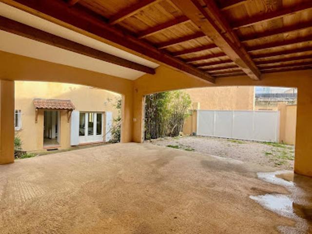 Maison vente à Marseille, La Destrousse