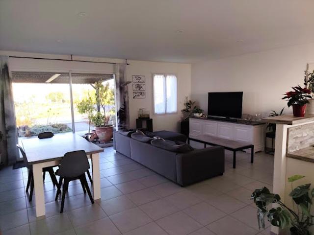 Maison vente à Saintes, Pisany