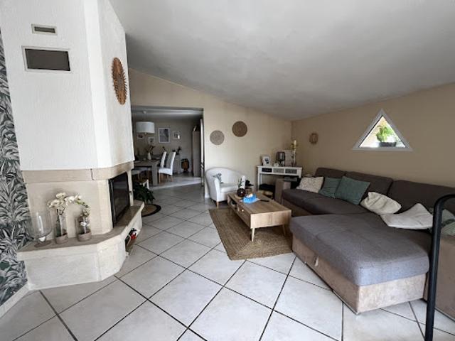Maison vente à Libourne, Abzac