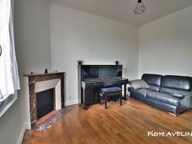 Maison vente à Parc d'activités de Villoiseau, Brou