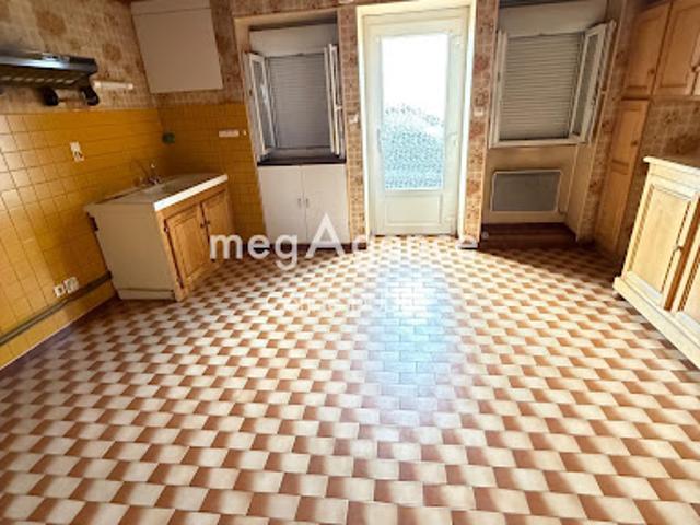 Maison vente à Bourg-en-Bresse, Saint-etienne-du-bois