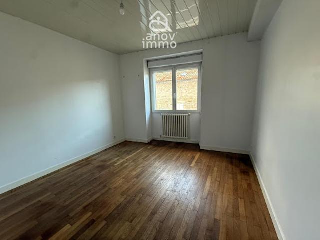 Maison vente à Zone industrielle n°3, L'Isle-d'Espagnac