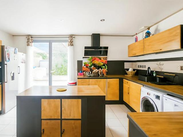 Maison vente à Apt, La Bastide-des-jourdans