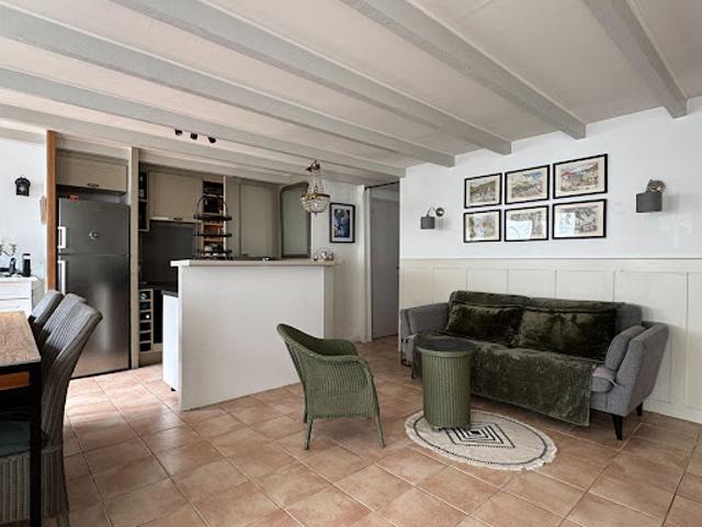 Maison vente à Les Comtesses, La Flotte