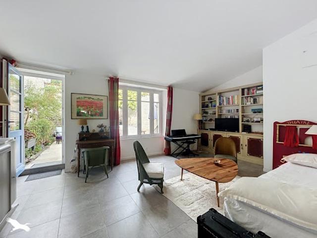 Maison vente à Les Comtesses, La Flotte