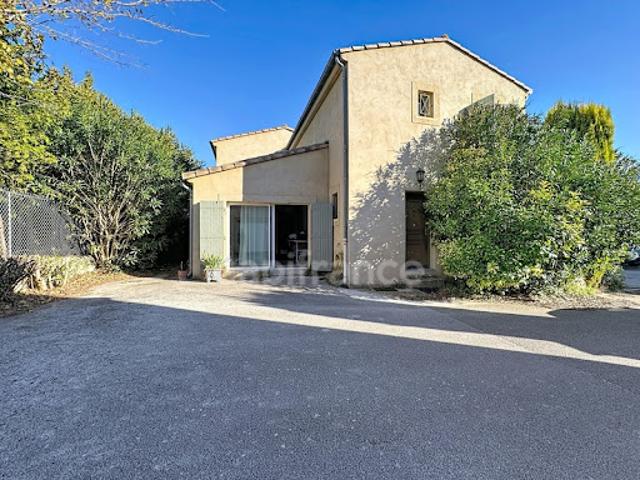 Maison vente à Nîmes, Uzès