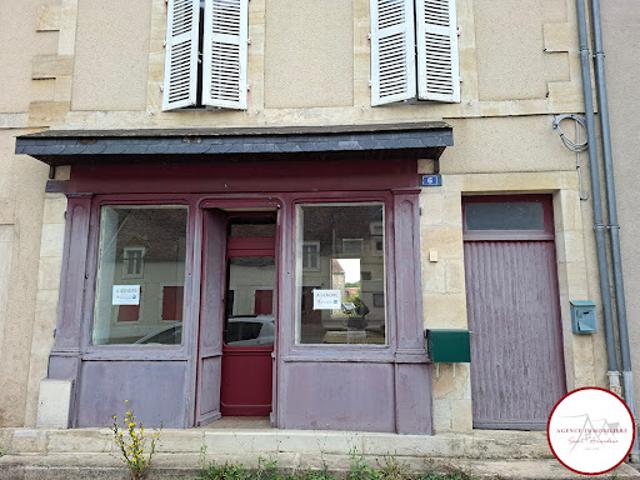Maison vente à Saint-Amand-Montrond, La Celle
