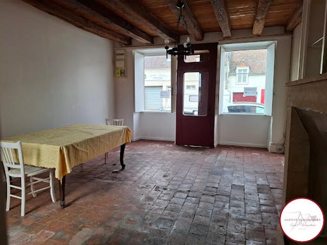 Maison vente à Saint-Amand-Montrond, La Celle