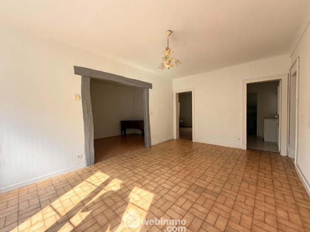 Maison vente à Laon, Crépy