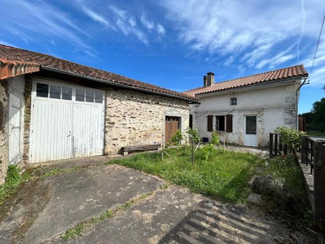 Maison vente à Confolens, Nouvelle-Aquitaine