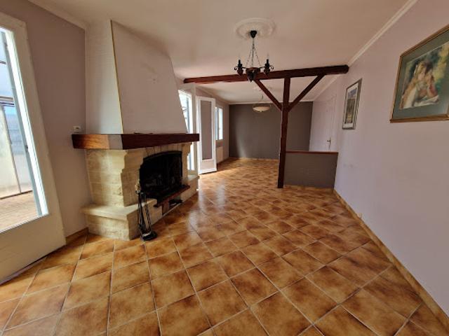 Maison vente à Saint-Jean-d'Angély, Saint-jean-d'angély