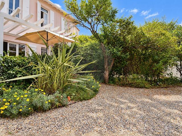 Maison vente à Centre Ville, Antibes