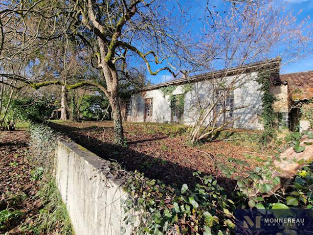 Maison vente à Cognac, Brossac