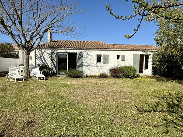 Maison vente à La Rochelle, Loix