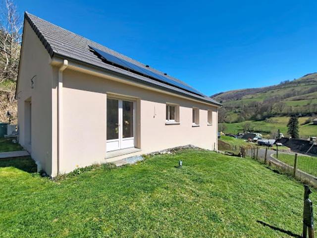 Maison vente à Mauriac, Saint-projet-de-salers